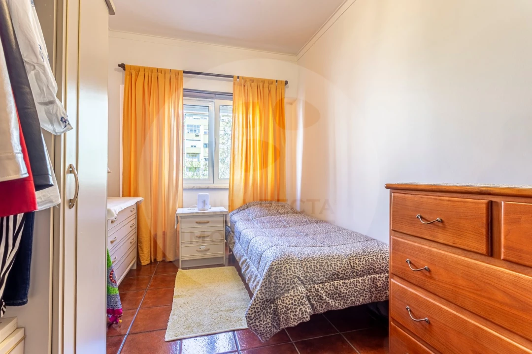 Apartamento T2 para Venda em União das Freguesias de Setúbal Foto 10