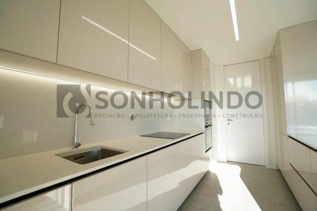 Apartamento T1 para Venda em Cidade da Maia Foto 22