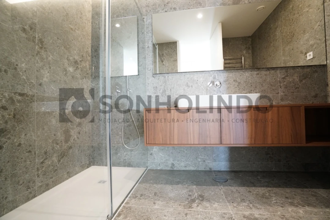 Apartamento T1 para Venda em Cidade da Maia Foto 25