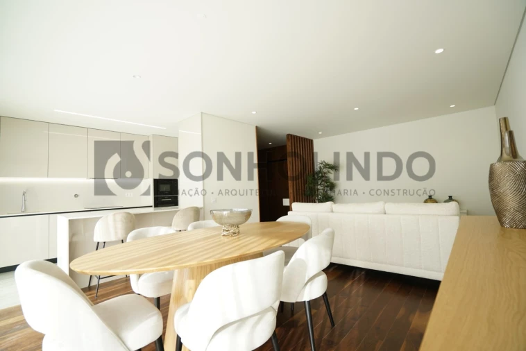 Apartamento T2 para Venda em Cidade da Maia Foto 1