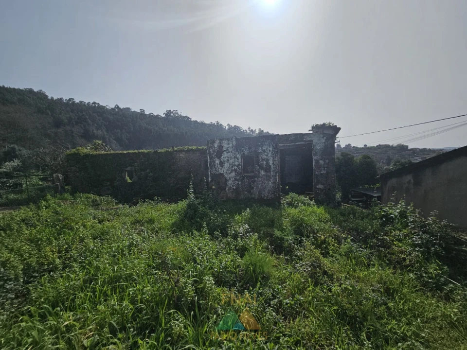 Moradia T3 para Venda em Ribeira Foto 13