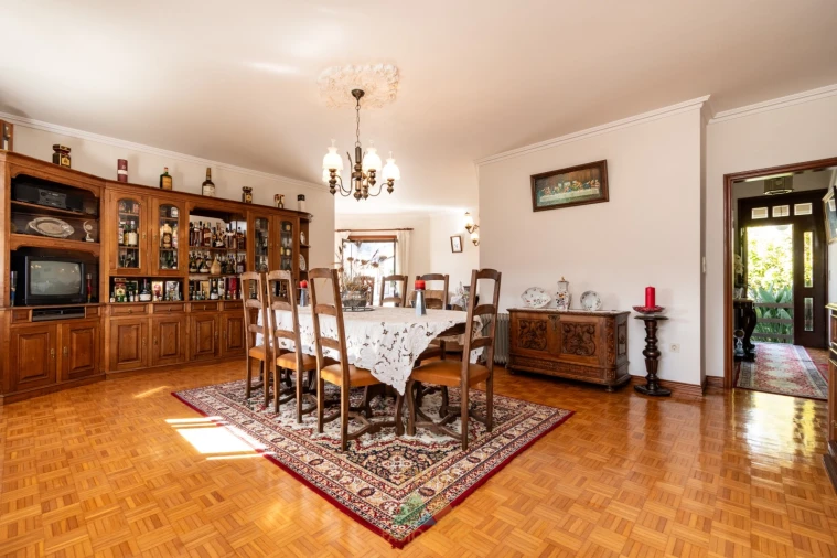 Moradia T3 para Venda em Gondoriz Foto 5