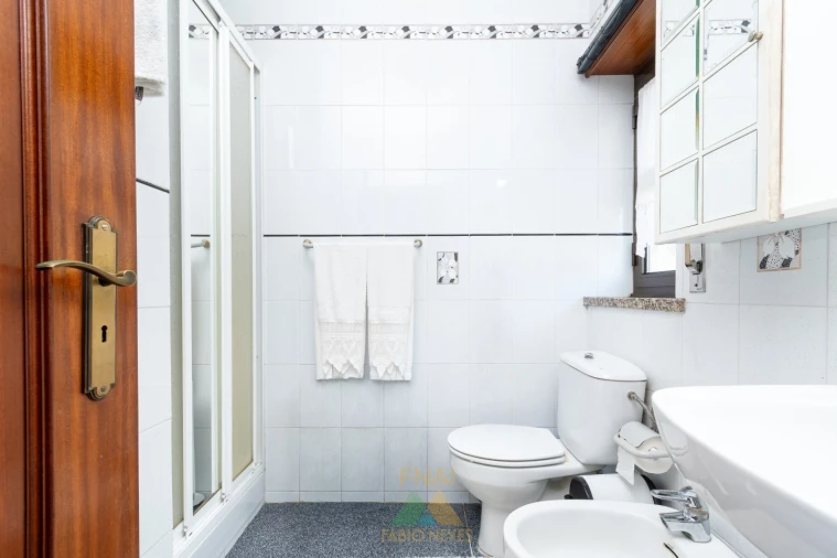 Moradia T3 para Venda em Gondoriz Foto 22