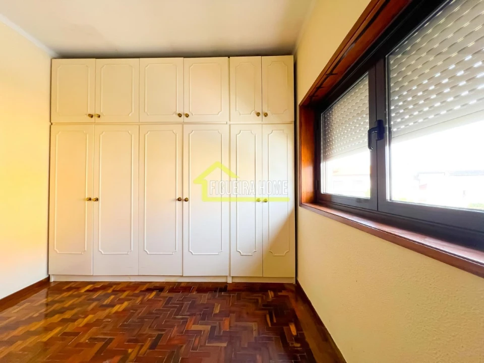 Apartamento T4 para Venda em Buarcos Foto 15