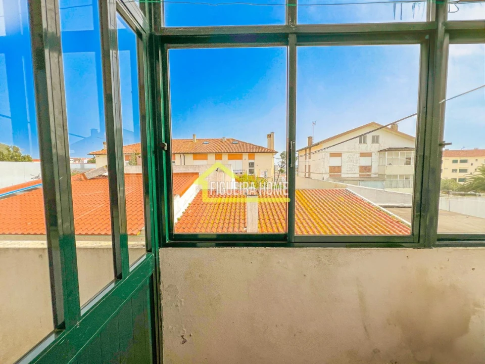 Apartamento T4 para Venda em Buarcos Foto 31