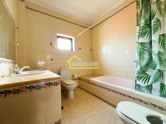 Apartamento T4 para Venda em Buarcos Foto 19