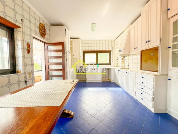 Apartamento T4 para Venda em Buarcos Foto 27