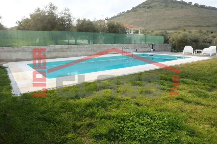 Moradia T3 para Venda em Assares e Lodões Foto 26