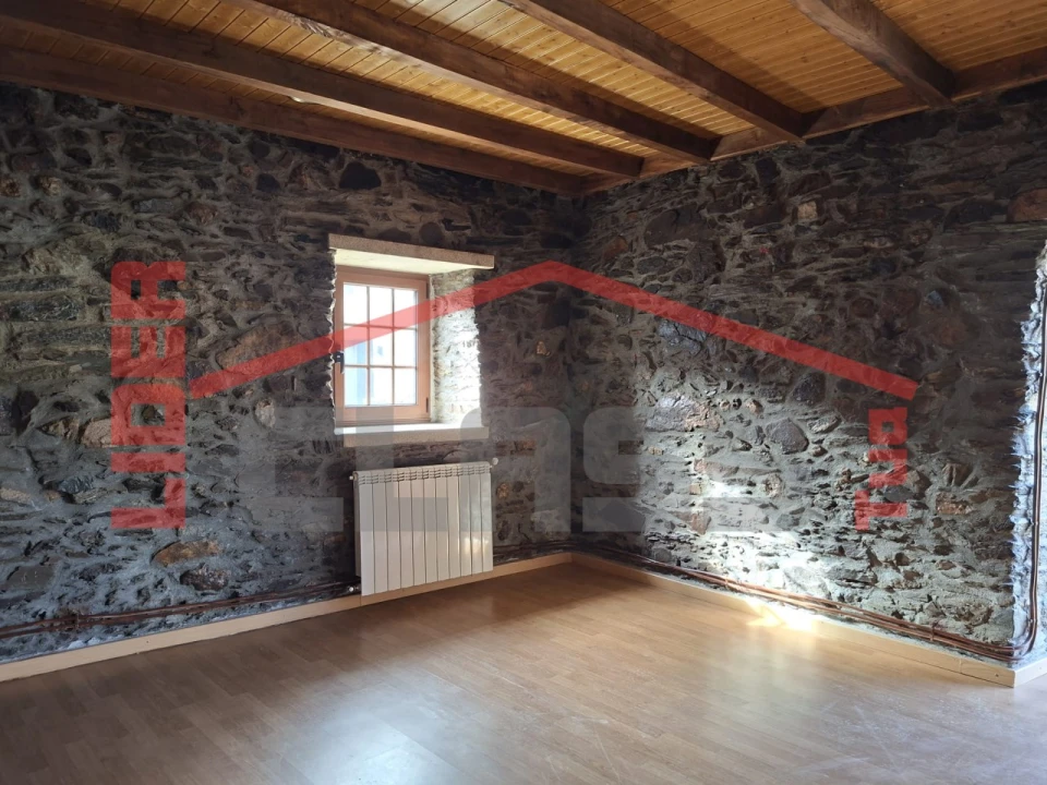 Moradia T2 para Venda em Baçal Foto 15