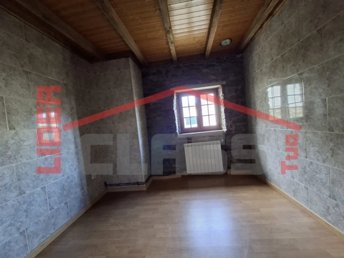 Moradia T2 para Venda em Baçal Foto 19