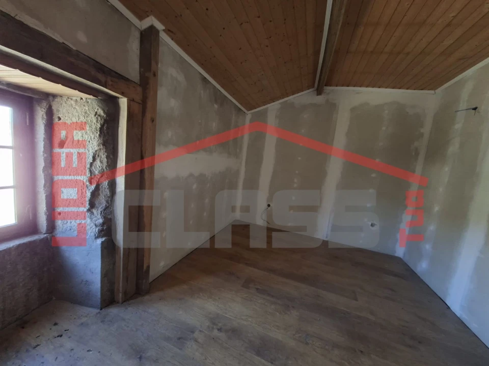 Moradia T2 para Venda em Silva e Águas Vivas Foto 24