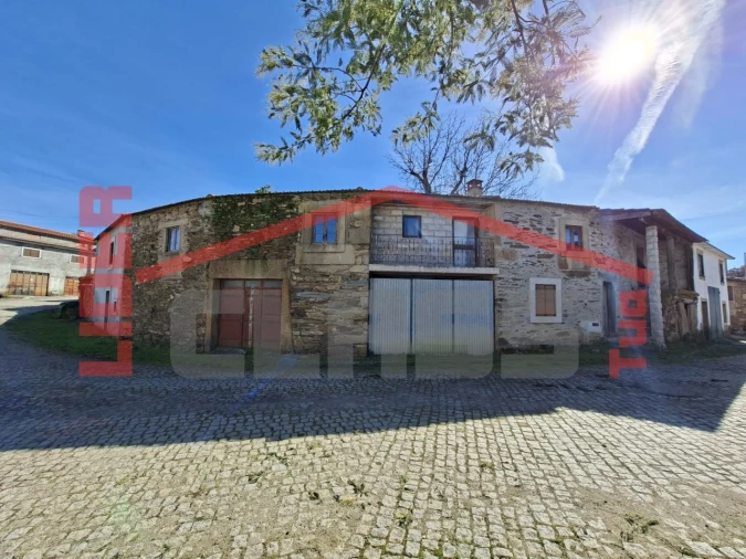 Moradia T2 para Venda em Silva e Águas Vivas Foto 7