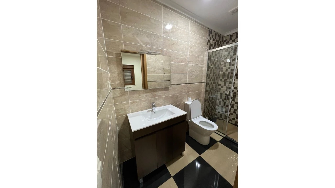 Moradia T3 para Venda em Lombo Foto 11