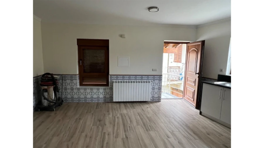 Moradia T3 para Venda em Lombo Foto 5