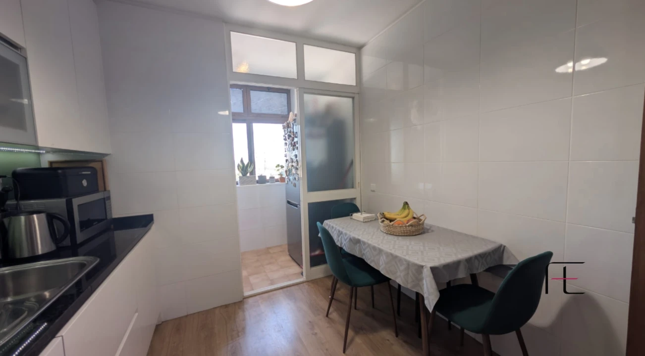 Apartamento T3 para Venda em Cidade da Maia Foto 9