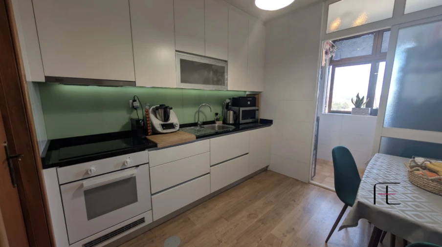 Apartamento T3 para Venda em Cidade da Maia Foto 6