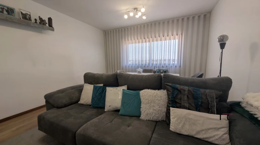 Apartamento T3 para Venda em Cidade da Maia Foto 4