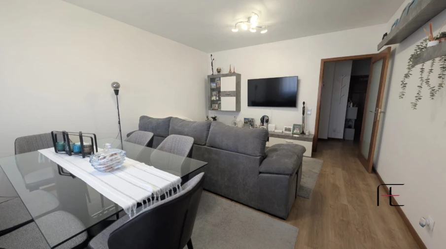 Apartamento T3 para Venda em Cidade da Maia Foto 3