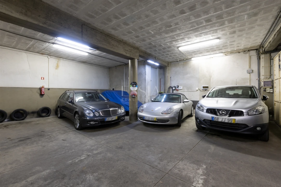 Garagem para Venda em Aldoar, Foz do Douro e Nevogilde Foto 15