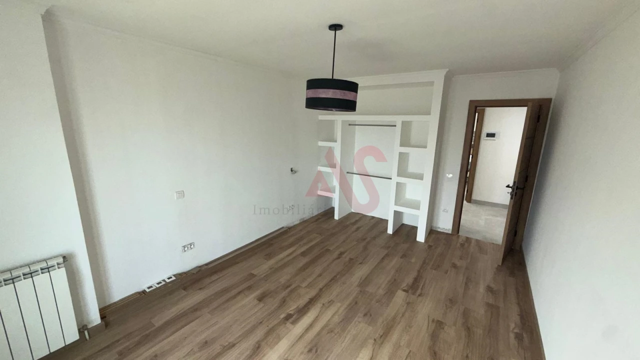 Moradia T3 para Venda em Idães Foto 14