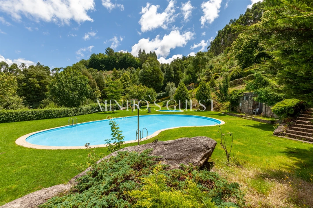 Moradia T2 para Venda em Caniçada e Soengas Foto 29