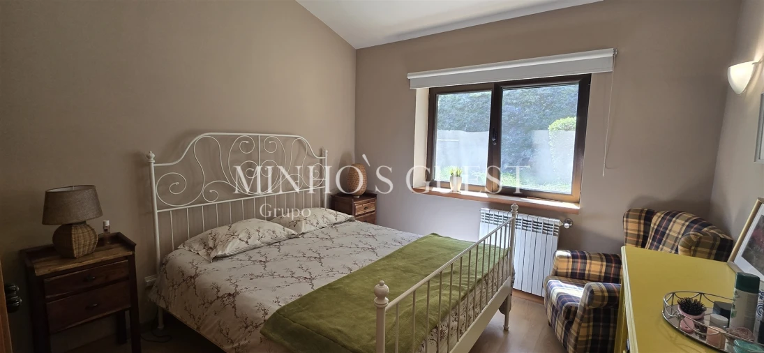 Moradia T2 para Venda em Caniçada e Soengas Foto 8