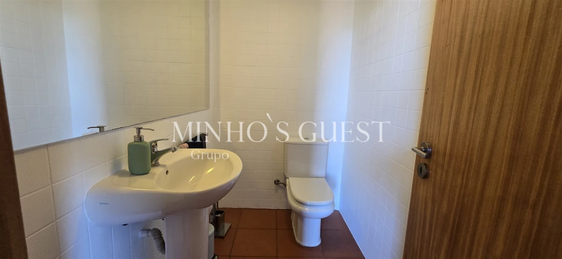 Moradia T2 para Venda em Caniçada e Soengas Foto 16