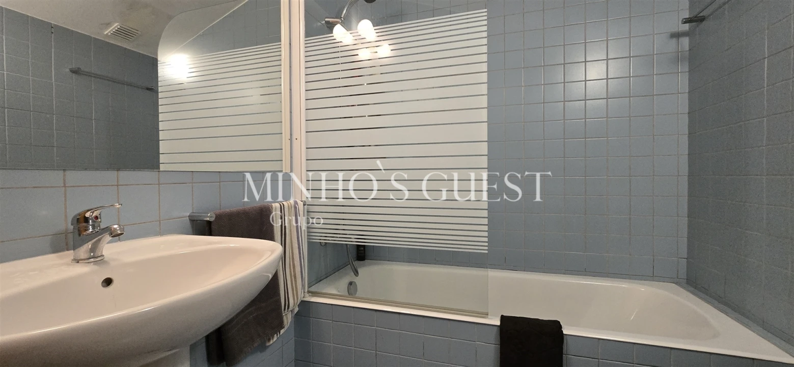 Moradia T2 para Venda em Caniçada e Soengas Foto 13