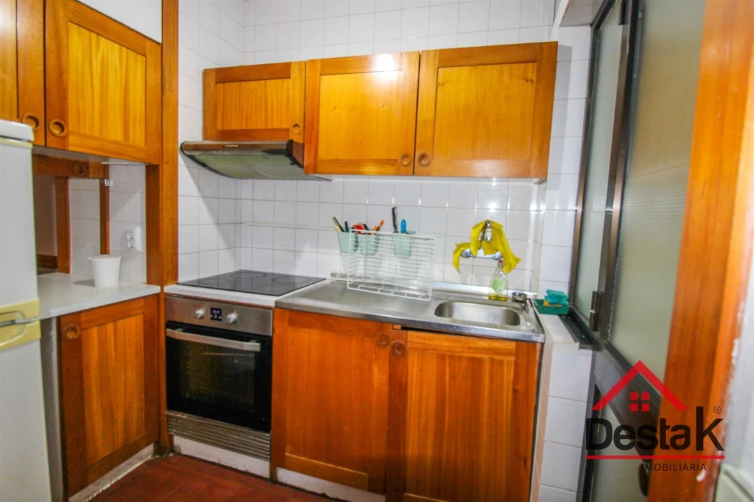 Apartamento T1 para Arrendamento em São Pedro do Sul, Várzea e Baiões Foto 6