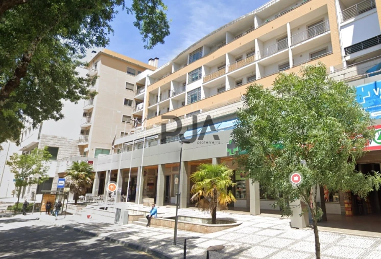 Loja para Arrendamento em Viseu Foto 6