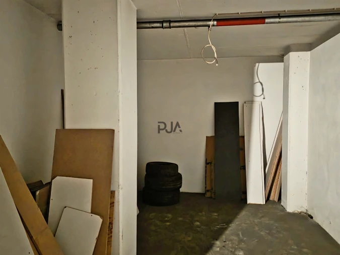 Garagem para Arrendamento em Viseu Foto 3