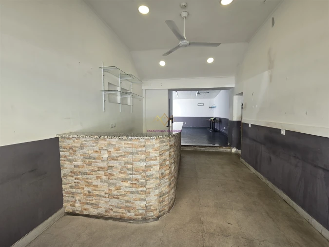 Loja para Arrendamento em Alto do Seixalinho, Santo André e Verderena Foto 5