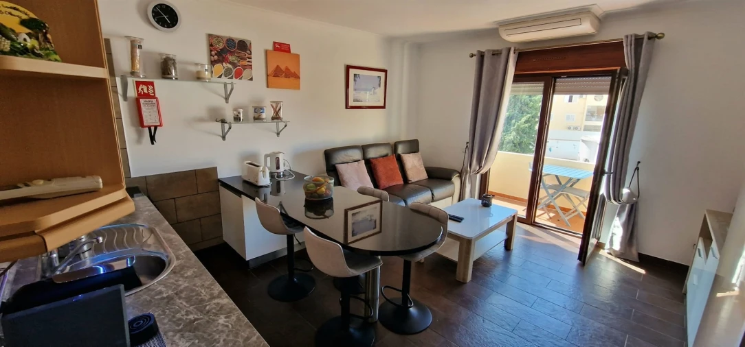 Apartamento T2 para Venda em Albufeira e Olhos de Água Foto 1