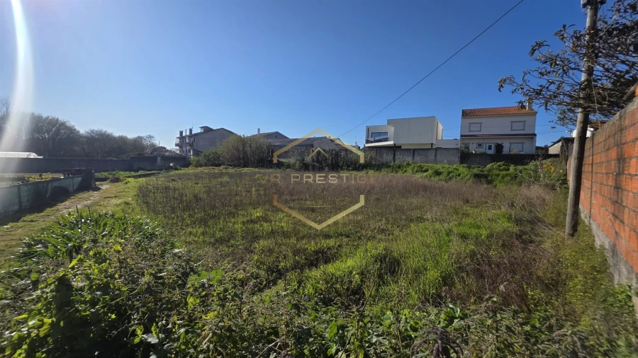 Terreno para Venda em Apúlia e Fão Foto 1
