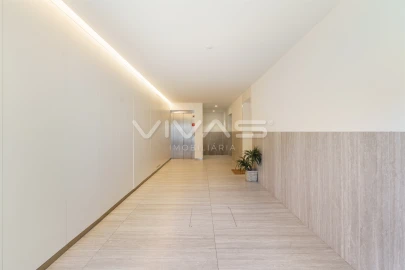 Apartamento T3 para Venda em São Vicente (Braga)
