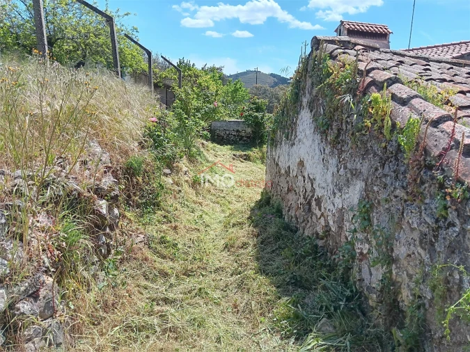 Moradia T2 para Venda em São Salvador da Aramenha Foto 3