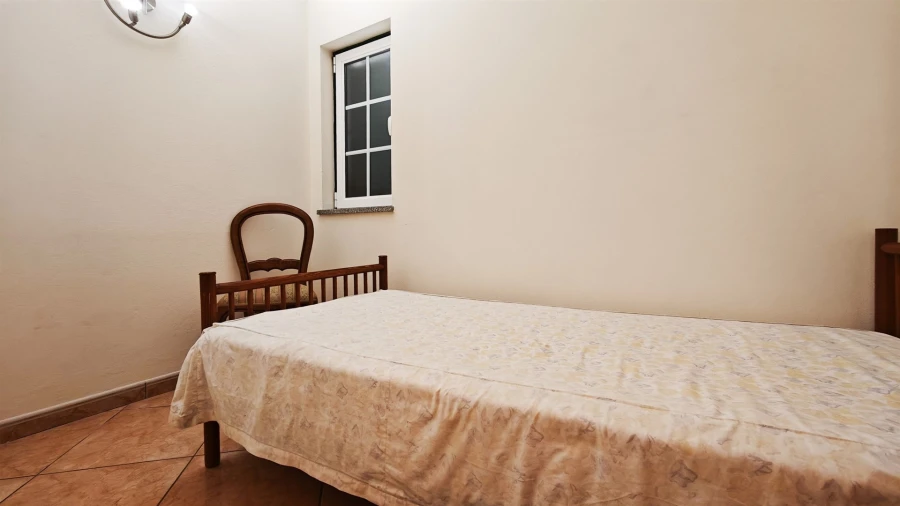 Moradia T3 para Venda em Guia Foto 21