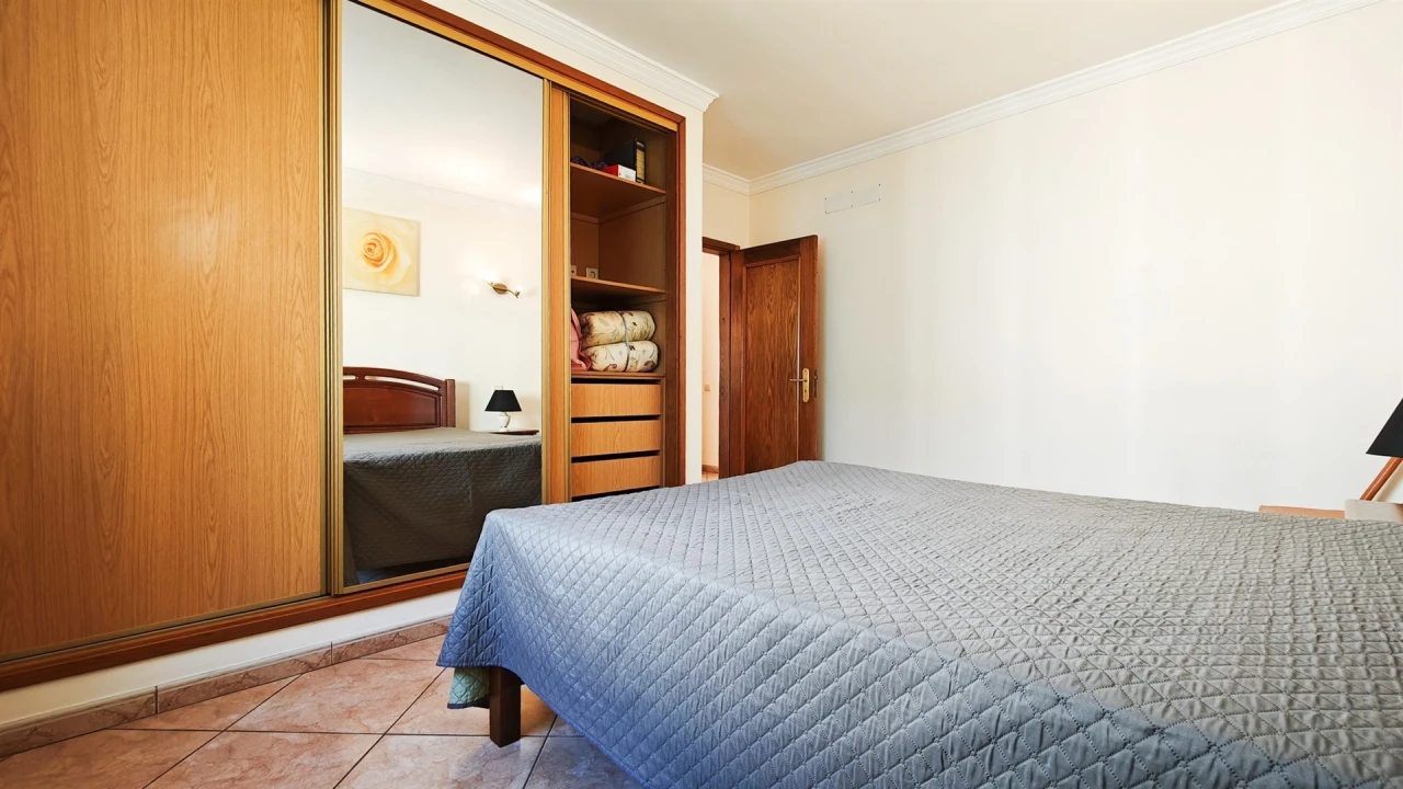 Moradia T3 para Venda em Guia Foto 23