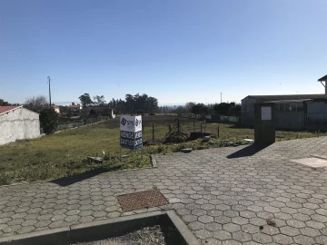 Terreno para Venda em Aradas