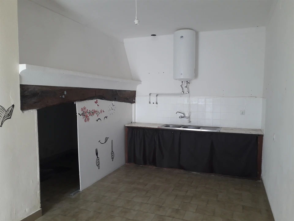 Moradia T1 para Arrendamento em Almodôvar e Graça dos Padrões Foto 11