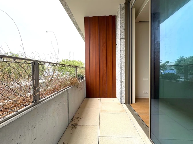 Moradia T3 para Arrendamento em Aldoar, Foz do Douro e Nevogilde Foto 30