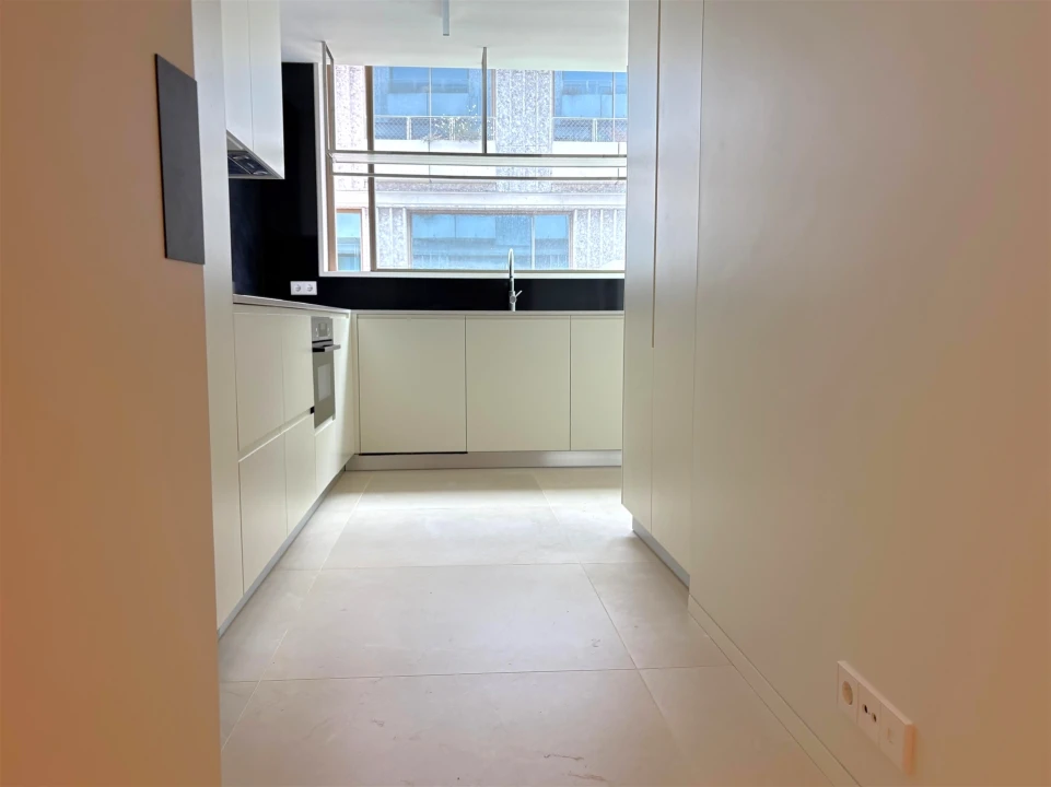 Moradia T3 para Arrendamento em Aldoar, Foz do Douro e Nevogilde Foto 15