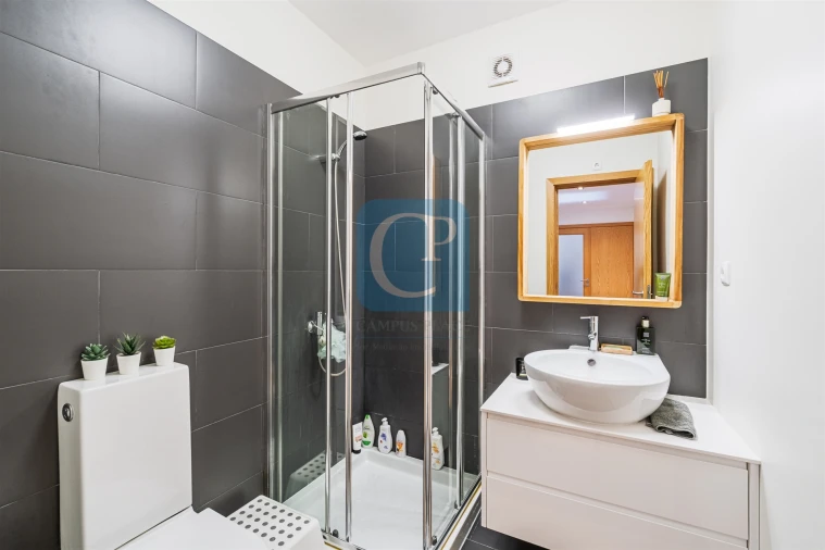 Apartamento T2 para Arrendamento em Matosinhos e Leça da Palmeira Foto 17