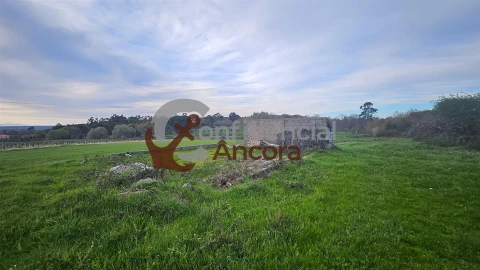 Moradia T2 para Venda em Nespereira