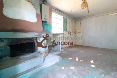 Moradia T2 para Venda em Nespereira