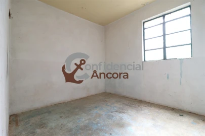 Moradia T2 para Venda em Nespereira