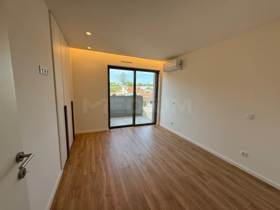 Apartamento T2 para Venda em Vila Nova de Famalicão e Calendário Foto 9