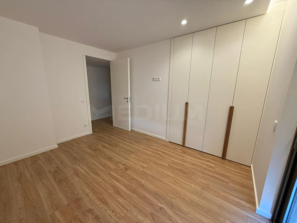 Apartamento T2 para Venda em Vila Nova de Famalicão e Calendário Foto 11