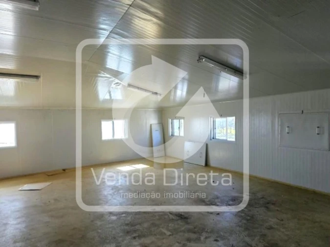 Armazém para Venda em Trancoso (São Pedro e Santa Maria) e Souto Maior Foto 5