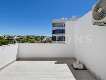 Apartamento T2 para Venda em Quarteira